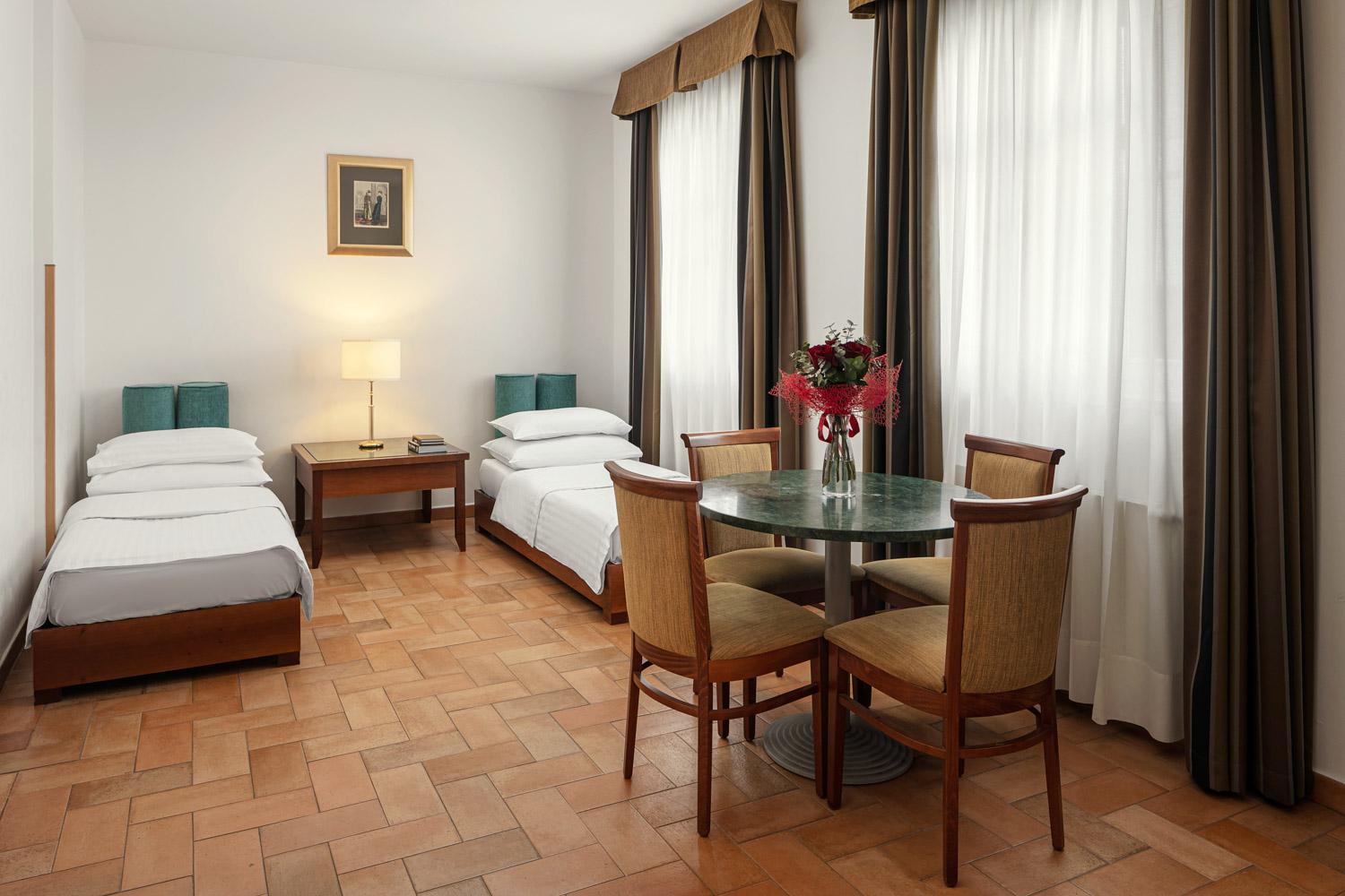 Hotel Galileo Прага Екстериор снимка